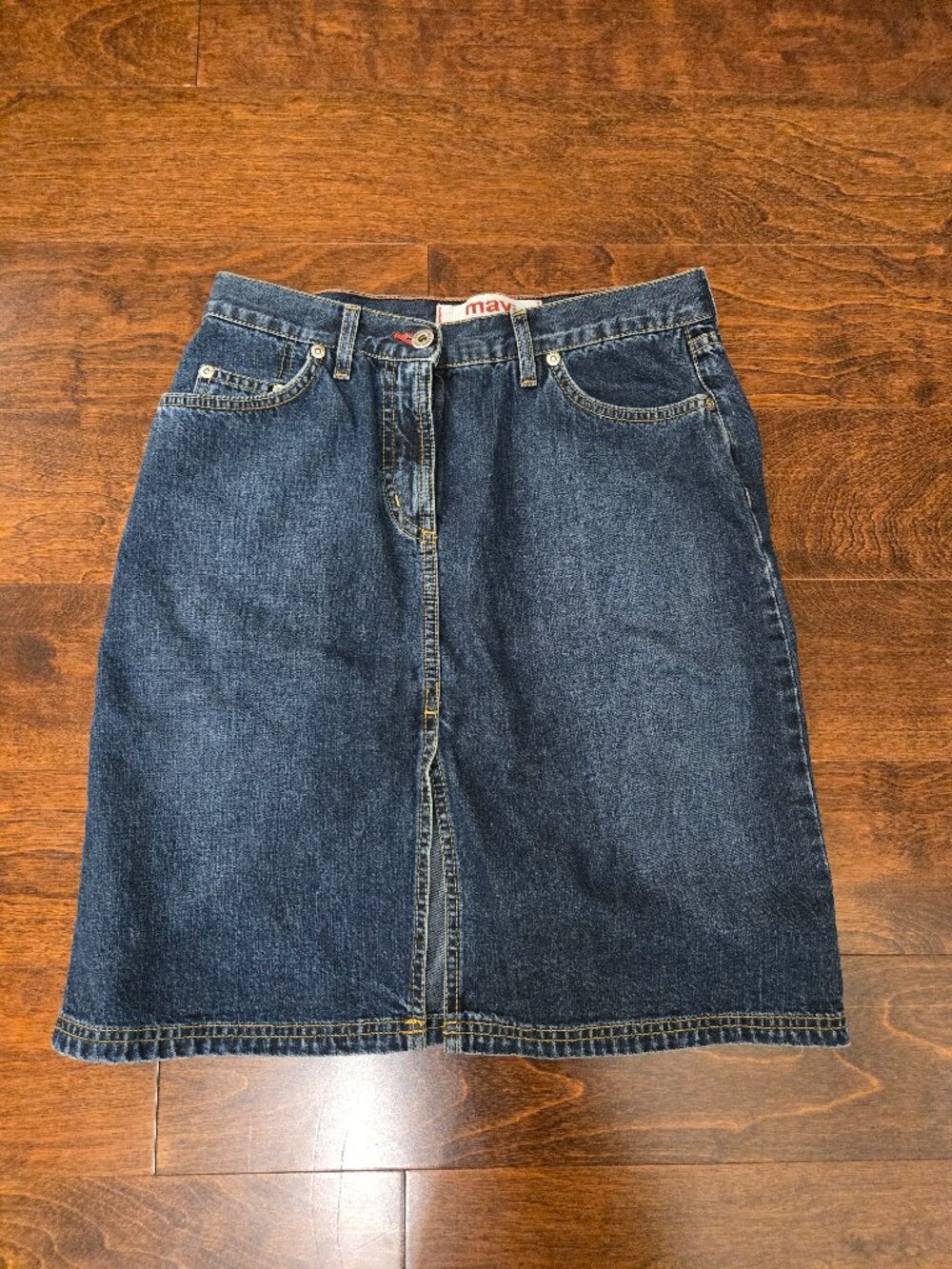 Mavi Knee Length "Leslie" 5 Pocket Skirt With Front Slit Size Small